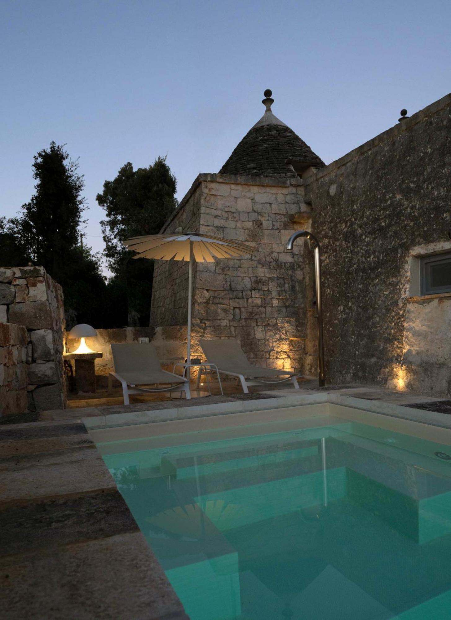 Truloco Nuzzi - Luxury Domus Villa Locorotondo Bagian luar foto